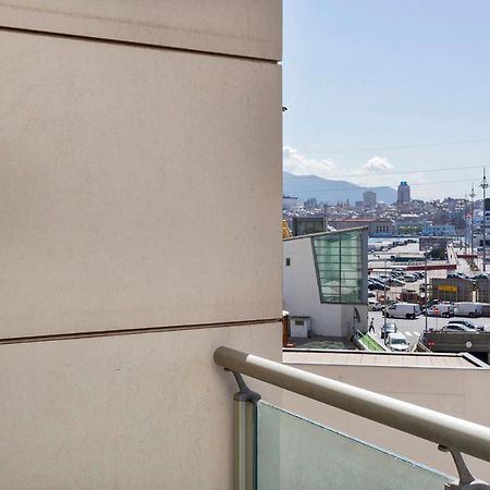 ジェノヴァLe Chicche Del Porto - Bleuアパートメント エクステリア 写真